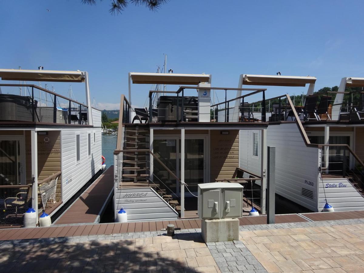 Floating House Hurrea Villa ปอร์โตรอซ ภายนอก รูปภาพ