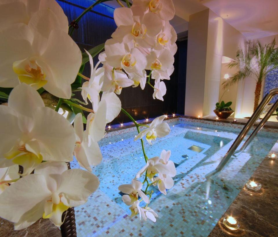 Floating House Hurrea Villa ปอร์โตรอซ ภายนอก รูปภาพ